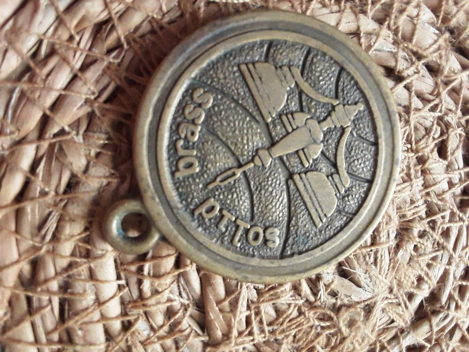 Altın Renkli Anahtarlık - Görsel 2