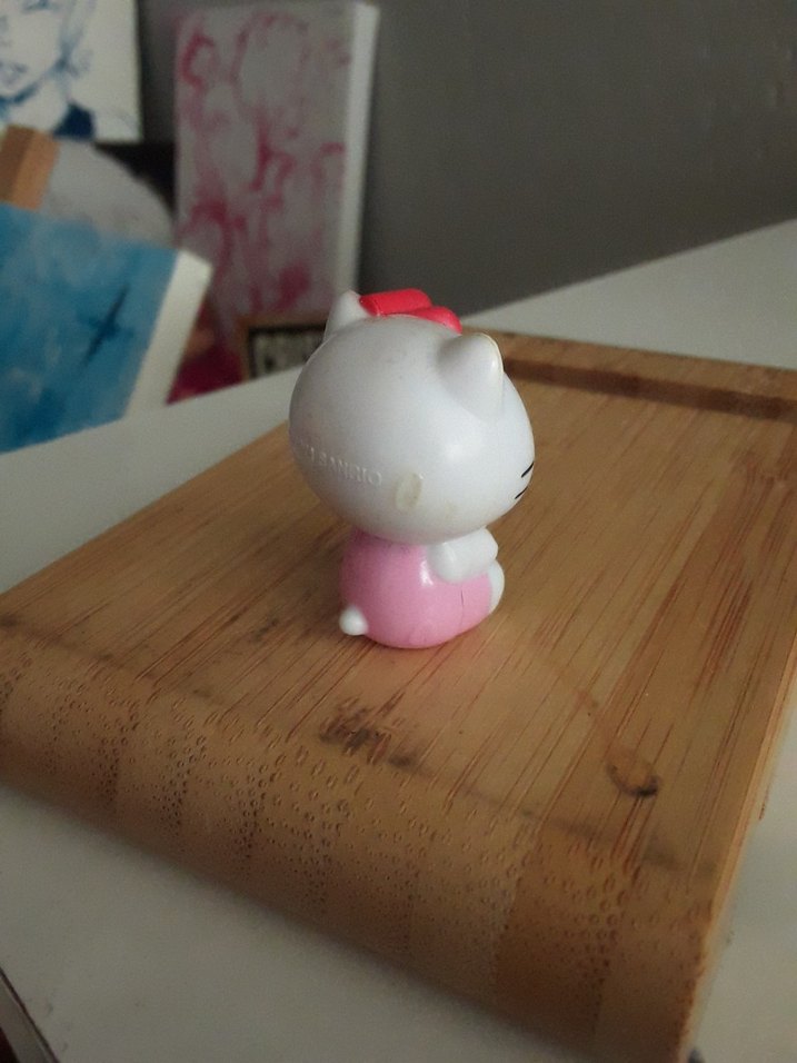 Renkli Hello Kitty Figürü - Görsel 3
