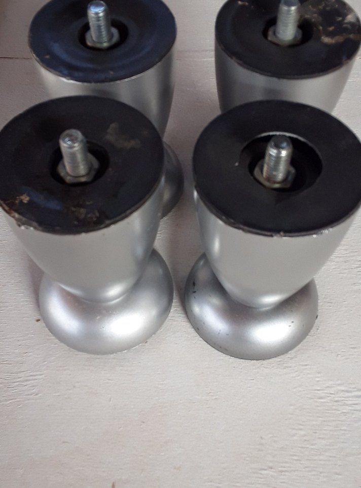 Gri Metal Ayaklı Dekoratif Ev Parçaları 10cm - Görsel 3