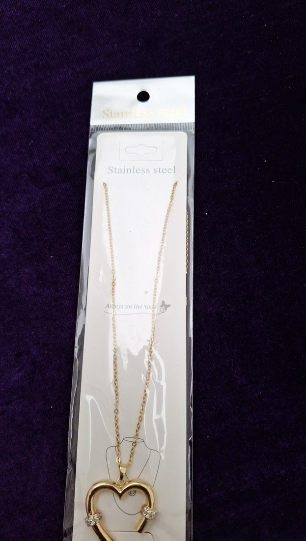 Altın Renk Zincir Detaylı Midi Boy Kolye - Görsel 3