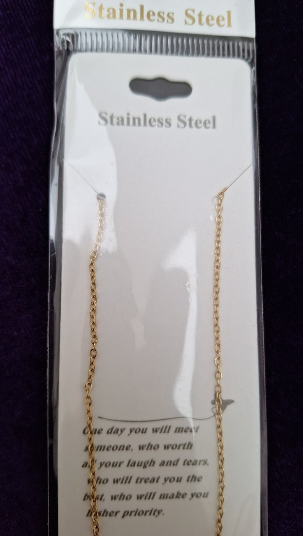 Altın Renkli Zincir Detaylı Mini Kadın Kolye - Görsel 3