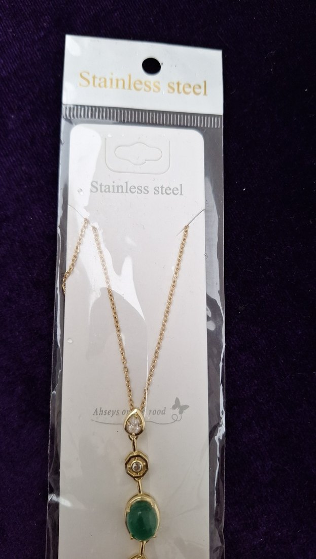 Uzun Zincir Detaylı Altın Renk Kadın Kolye - Görsel 3