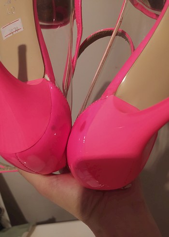 Pembe Stiletto Yılan Desenli Tokalı Kadın Ayakkabı - Görsel 6