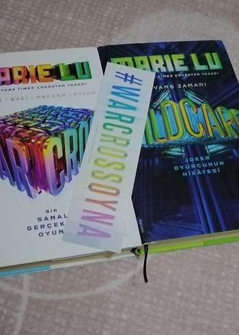 Marie Lu - Warcross & Wildcard Roman Seti