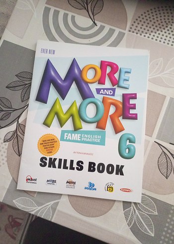 More and More İngilizce Okul Kitapları Seti - Görsel 4
