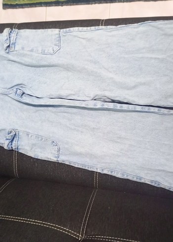 Gri Kemerli Bol Kesim Midi Denim Pantolon - Görsel 3