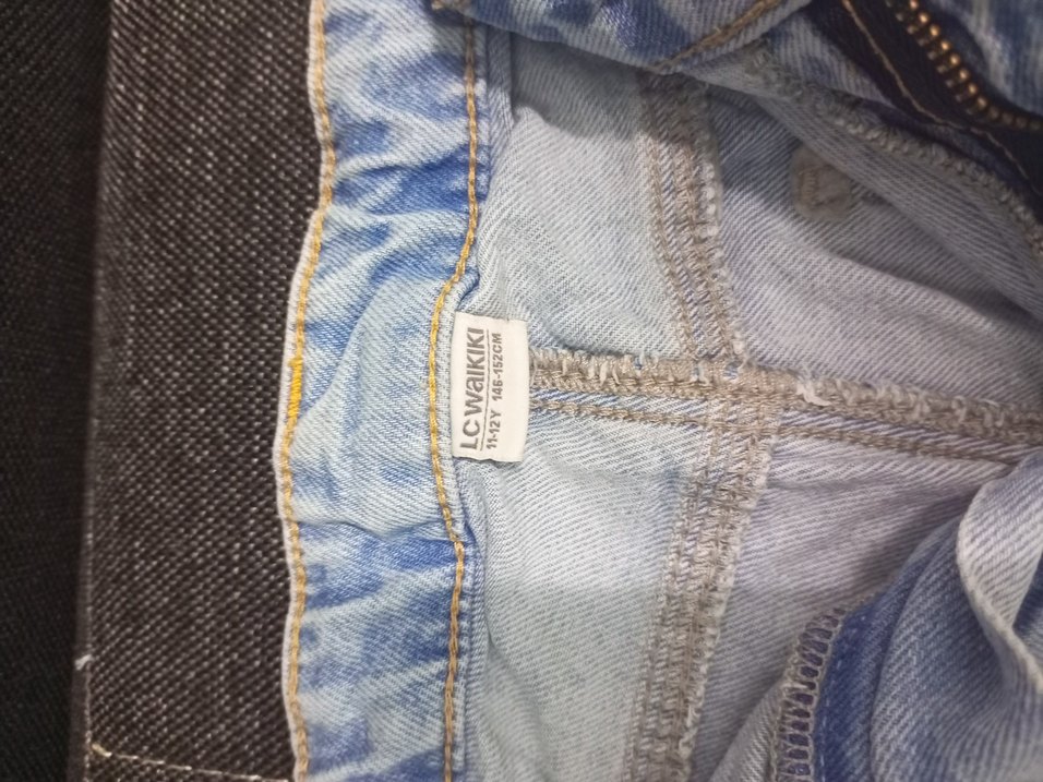 Gri Kemerli Bol Kesim Midi Denim Pantolon - Görsel 4