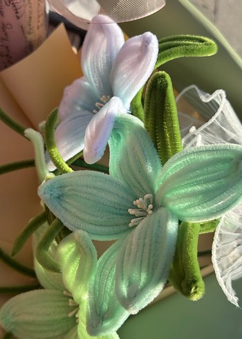 Şönilden Kadife Lilyum Buketi - Görsel 3