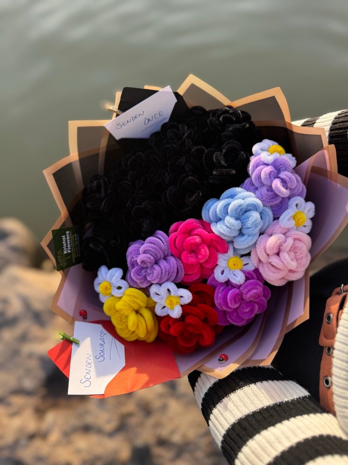 Renkli El Yapımı Senden önce Çiçek Buketi - Görsel 2