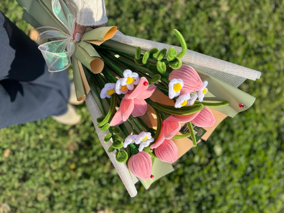 Pembe Şönilden yapay Kadife Çiçek Buketi - Görsel 3