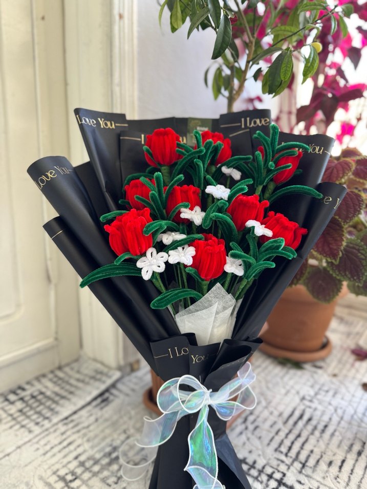 9lu Kırmızı Gül El Yapımı Buket - Görsel 2