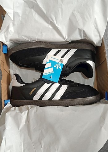 Adidas Siyah Beyaz Spor Ayakkabı Velcro
