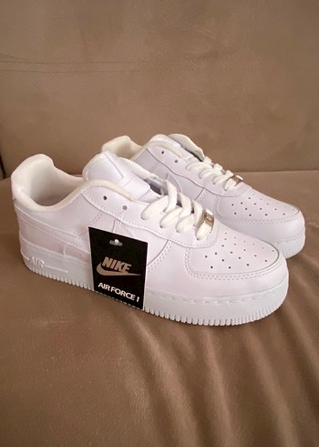 Nike Air Force 1 Beyaz Spor Ayakkabi