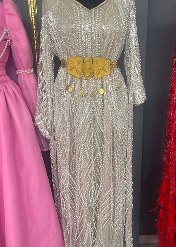 Boncuk İşlemeli Uzun Beyaz Bohem Kadın Elbise - Görsel 3