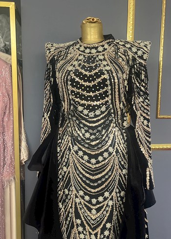 Boncuk İşlemeli Siyah Uzun Abiye Elbise - Görsel 2