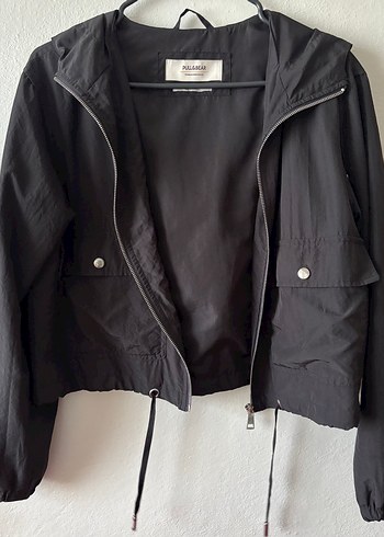 Pull and Bear Kadın Siyah Fermuarlı Rahat Ceket - Görsel 3