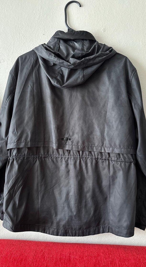 Oysho yağmurluk - Görsel 3