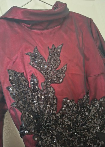38 Beden Bordo İşlemeli Uzun Kollu Gotik Abiye Elbise