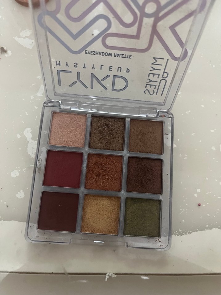 LYKD Çok Renkli Göz Farı Paleti - Görsel 2