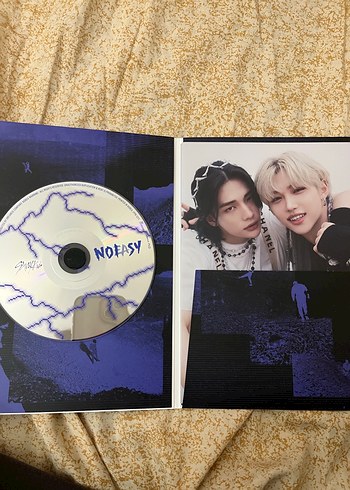 NoEasy albüm skz - Görsel 3