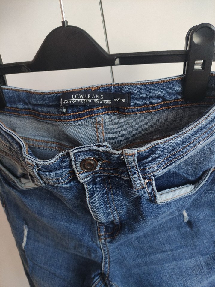 Koyu Mavi Slim Fit Denim Jean
26 36 beden — görsel 3/4