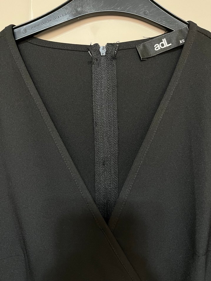 Orijinal ADL Siyah V Yaka Midi Kemerli Kadın Elbise - Görsel 2