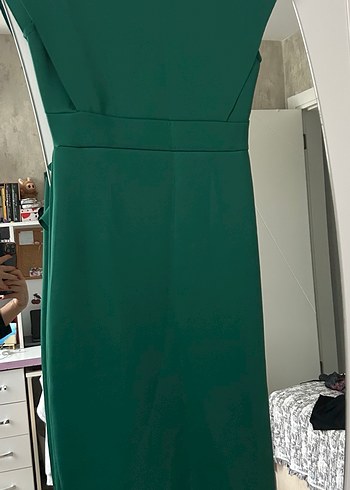 Yeşil V Yaka Fırfırlı Uzun Abiye Elbise - Görsel 2