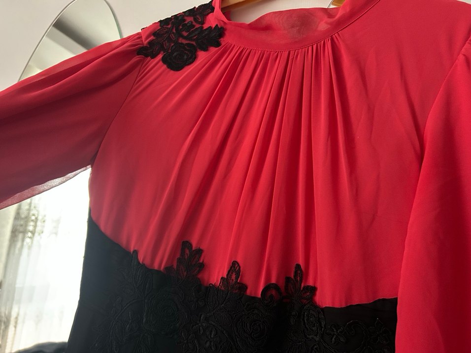 Kırmızı Siyah Uzun Kollu Elbise - Görsel 3