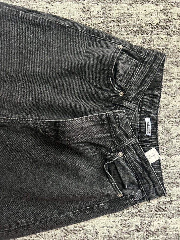 Siyah Bol Kesim Midi Kadın Kot Pantolon - Görsel 3