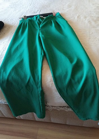 Yeşil Salaş Midi Kumaş Pantolon
