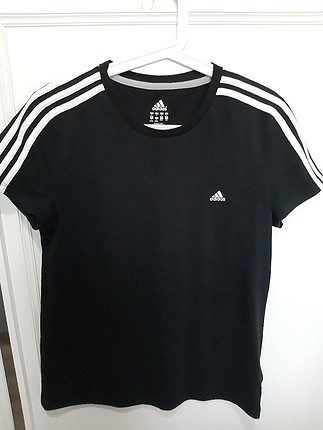 Adidas tisort