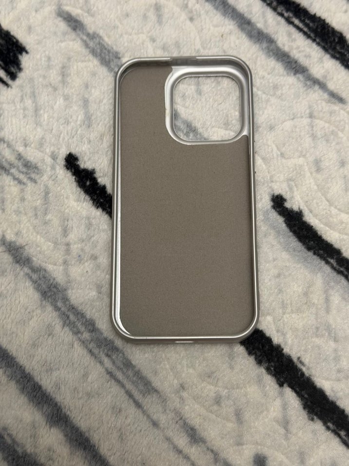 Gri Payetli Rock Punk Telefon Kılıfı - Görsel 2