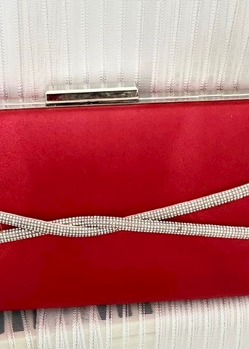 Kemer Detaylı Kırmızı Kadın Portföy Çanta - Görsel 2