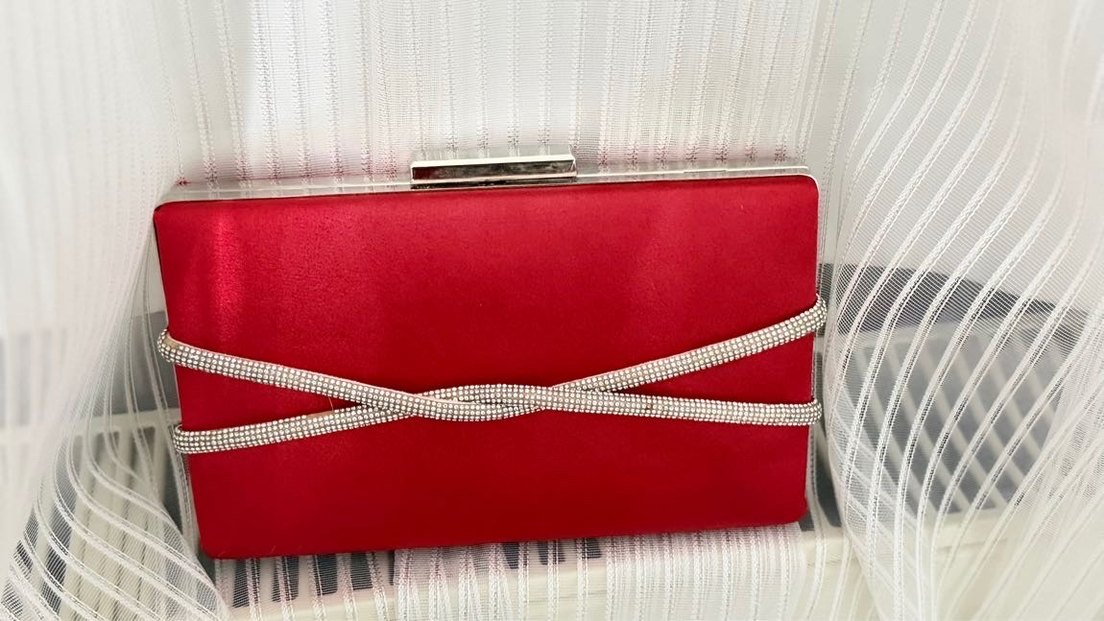 Kemer Detaylı Kırmızı Kadın Portföy Çanta - Görsel 2