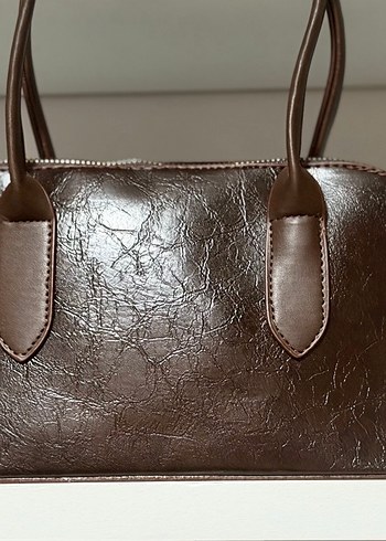 Kahverengi Deri Kabartmalı Kadın Çanta - Görsel 3