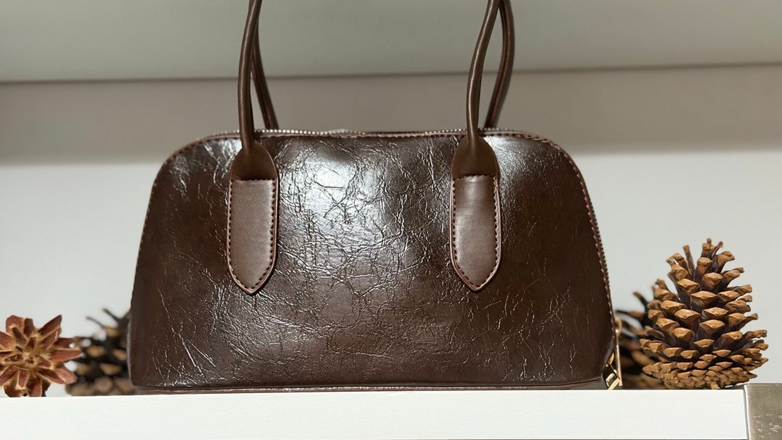 Kahverengi Deri Kabartmalı Kadın Çanta - Görsel 3