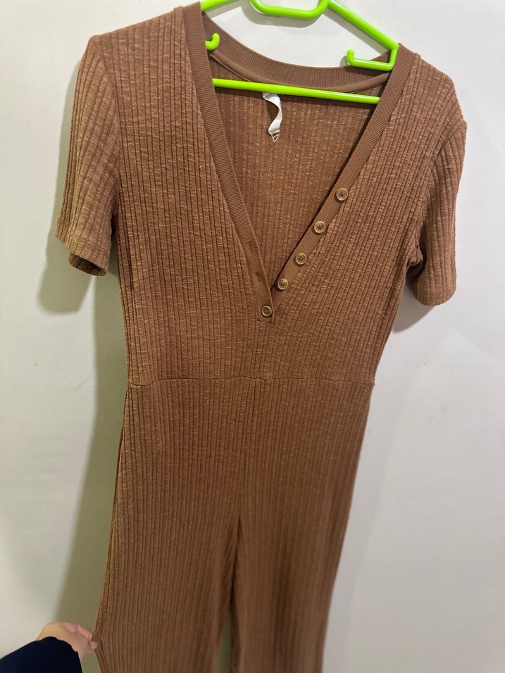 Mango Düğmeli V Yaka Kahverengi Triko Tulum - Görsel 5