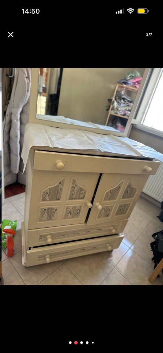 aynalı makyaj masası dolap - Görsel 2