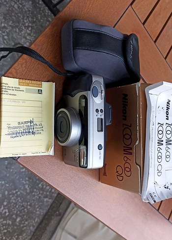 Nikon Zoom 600QD Film Kamera Gri
