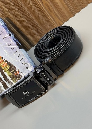 Siyah Deri Kemer - İş ve Sokak Stili - Görsel 4