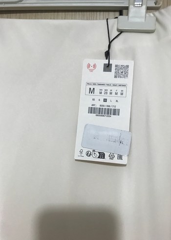 m Beden beyaz Renk ZARA Saten krem midi boy etek