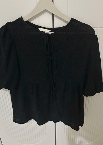 Kadın Siyah Keten V Yaka Fırfırlı Bluz - Görsel 2