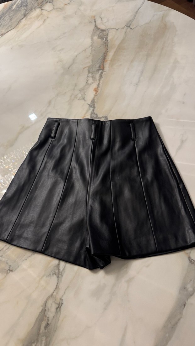 2 tane mini short biri zara biri no name - Görsel 5