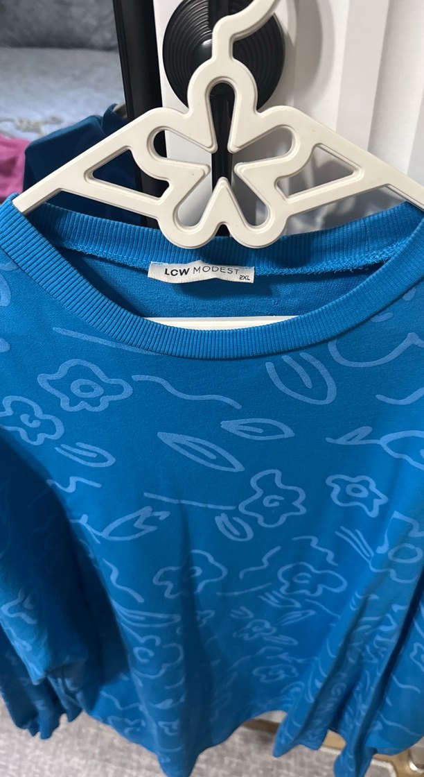 Mavi Desenli Kadın Sweatshirt - Görsel 2