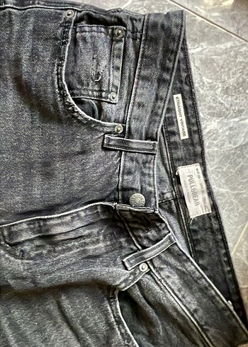 Pull and Bear Pull and bear straight vintage fit jean