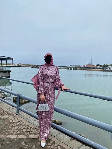 Abiye elbise-şal