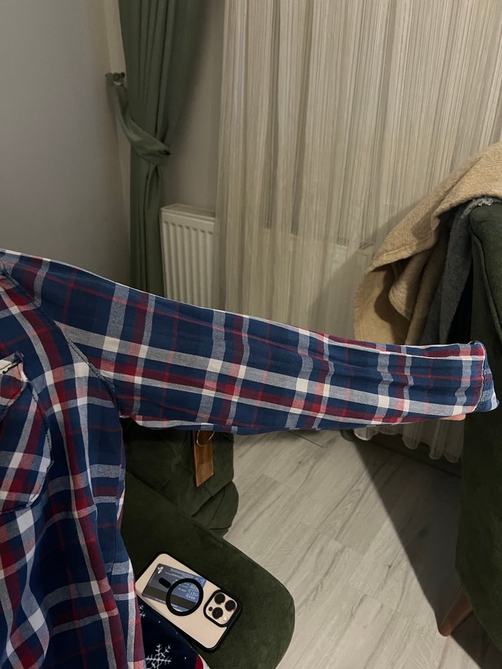 Düğmeli Mavi Pamuklu Kadın Gömlek - Görsel 4