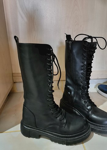 Diğer Siyah Deri Gotik Stiletto Topuklu Botlar