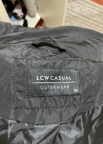 Kadın Siyah Fermuarlı Midi Kışlık Mont - Görsel 3