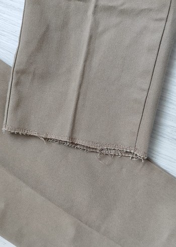 9 Yaş Beden camel Renk Bej Kemerli Erkek Çoçuk Pantolon